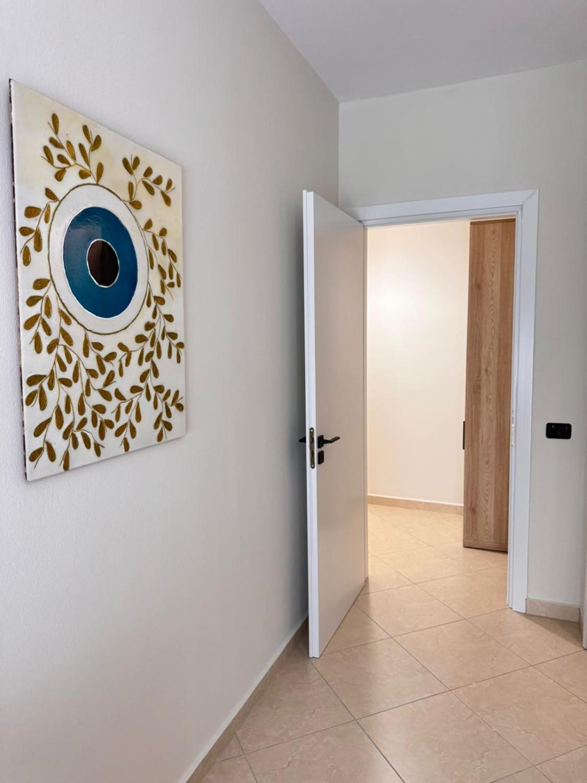 Family Apartment Hotel Vlore