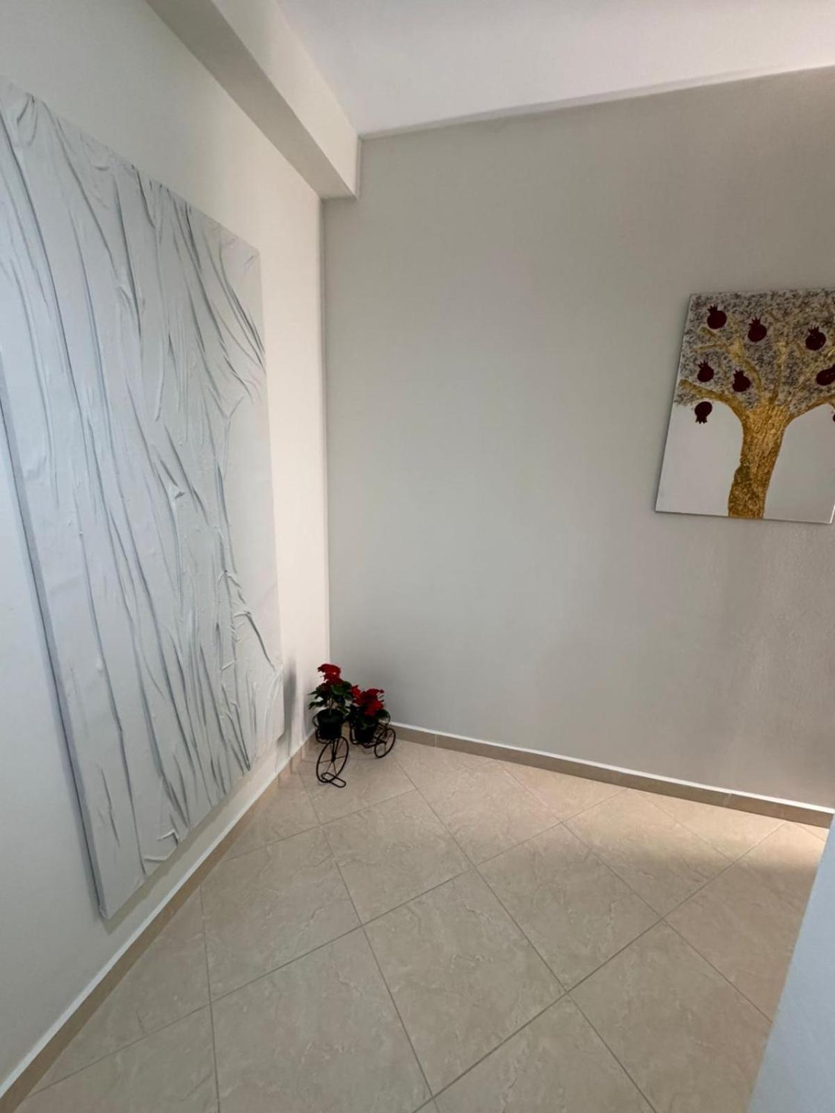 Family Apartment Hotel *